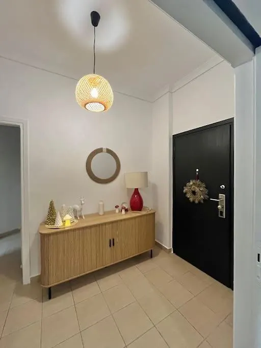 Skg City Center Apartment Salonic